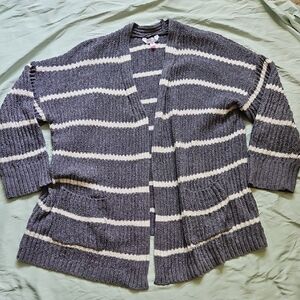 No Boundaries Cozy Gray and White Striped Women's Sweater, Size XXL